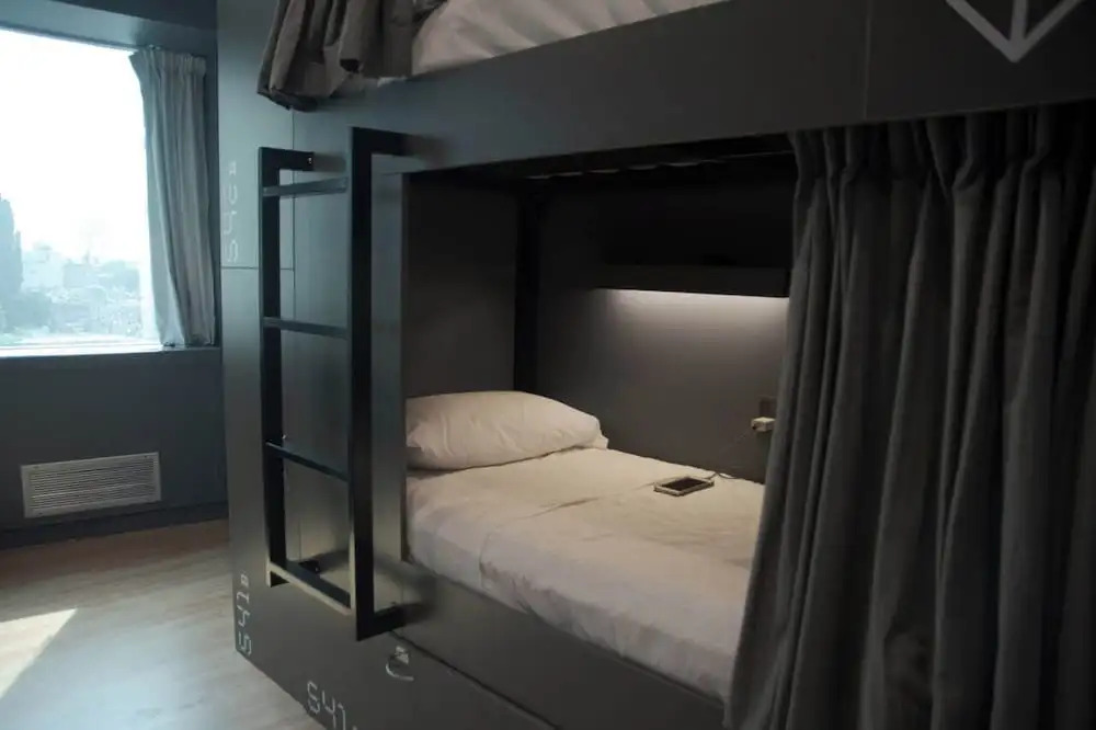 MONS hostel