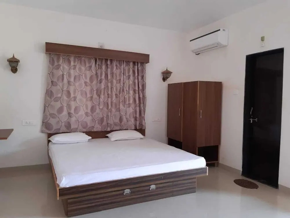 Aranya Kutir Resort