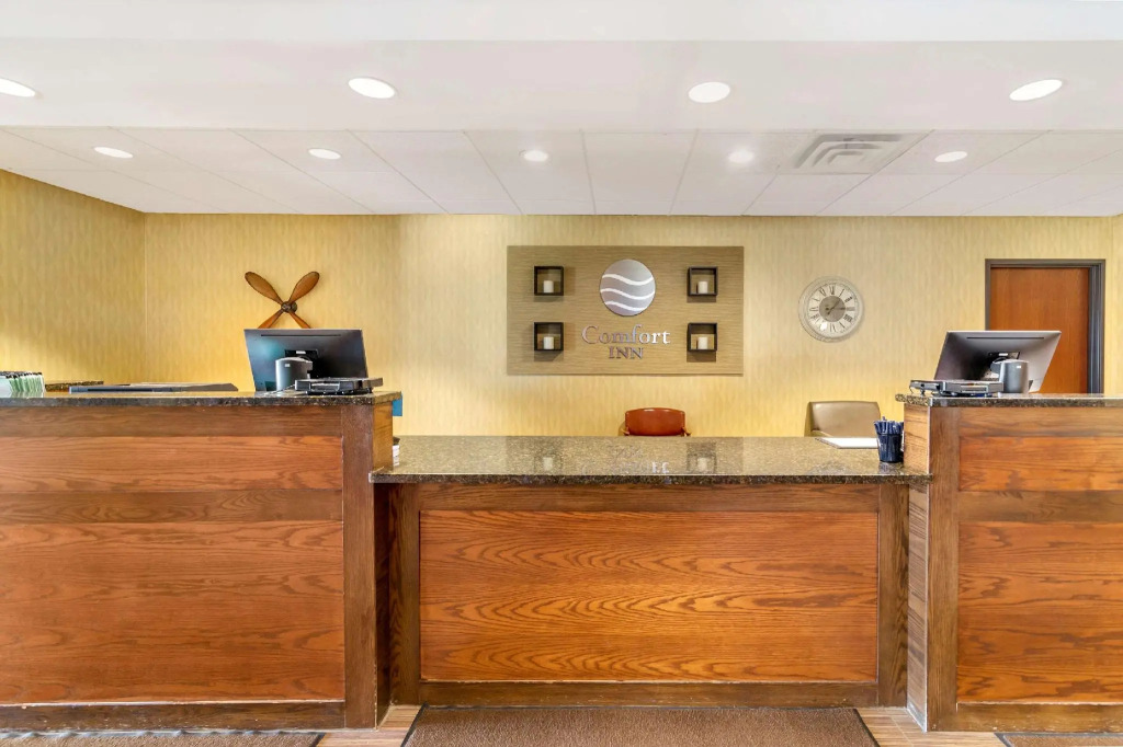 Legend Hotel Minot