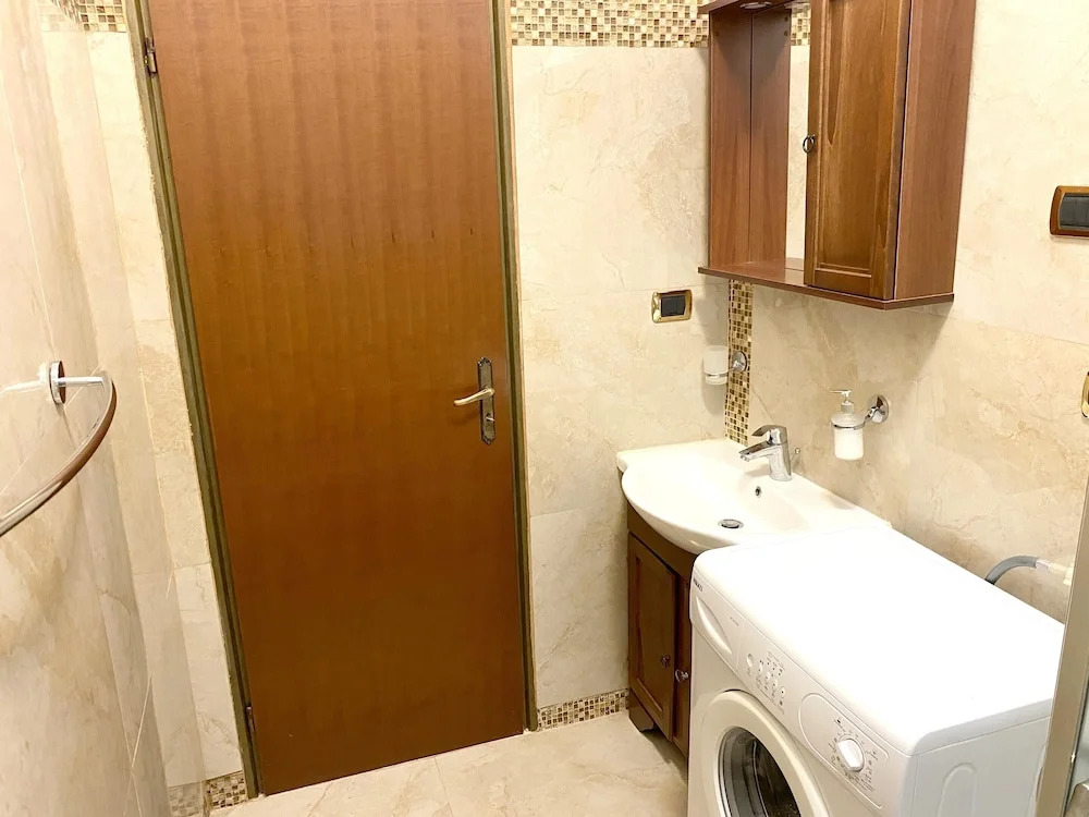 Apartment With 4 Bedrooms in Lido Rossello, With Wonderful sea View, Enclosed Garden and Wifi