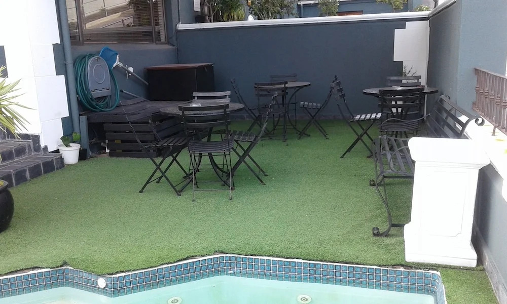 Leeuwenzee Guesthouse