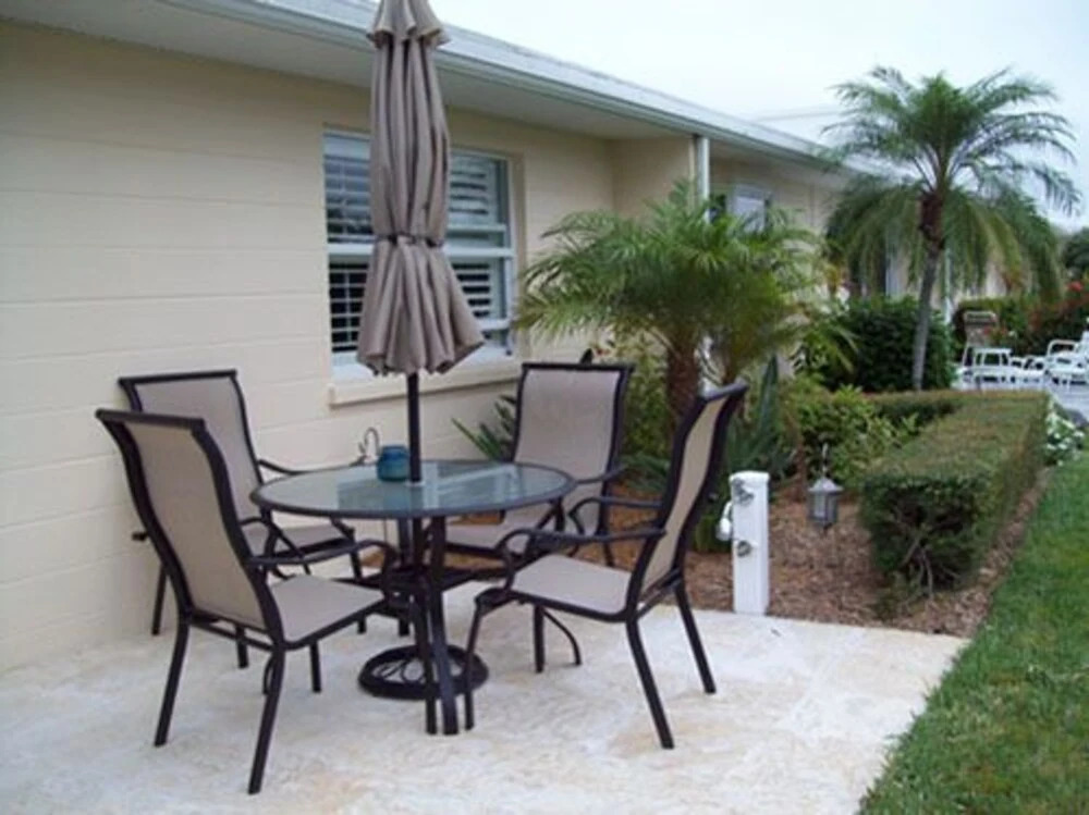 Jamaica Royale 004 - 1 Br Condo