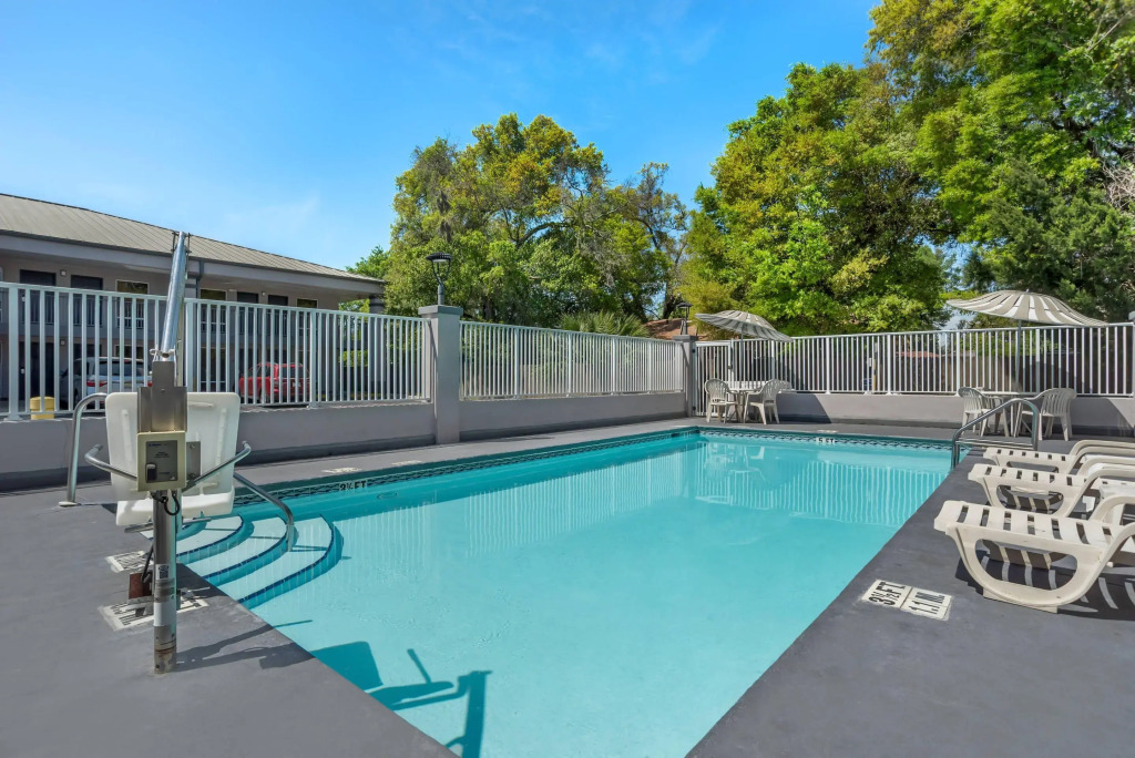 Quality Inn & Suites near Panama City Beach