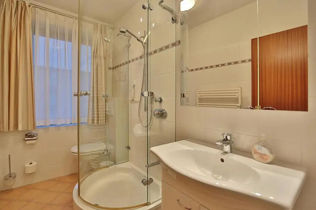 Haus Kastanienallee 3 Haus Kastanienallee 3 Appartement 6