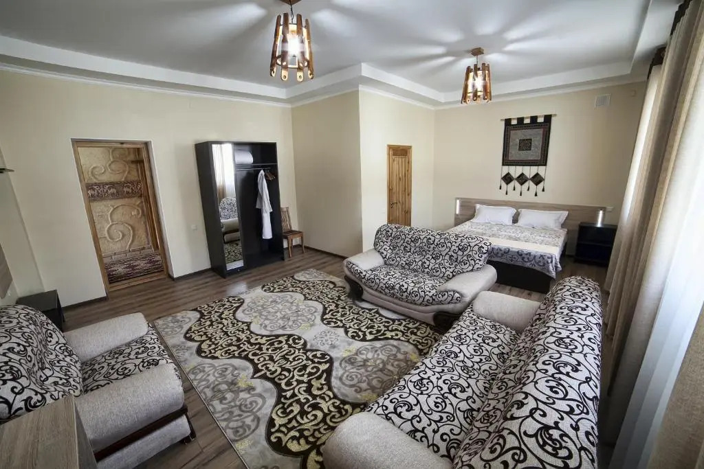Ethno Hotel Osh (Этно Ош)