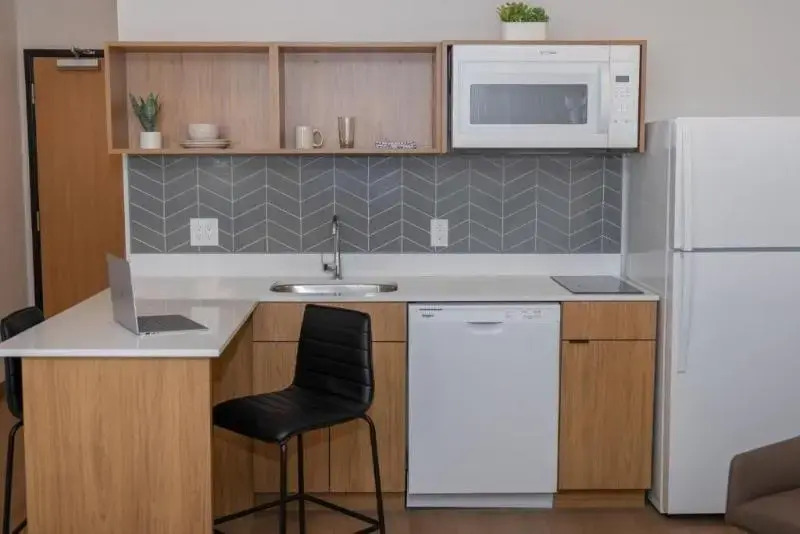 LivAway Suites Tri-Cities-Richland