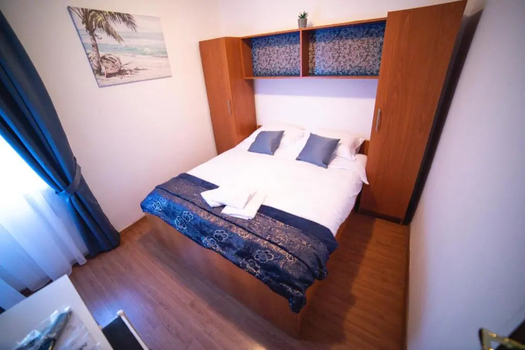 FOR-A Apartmani