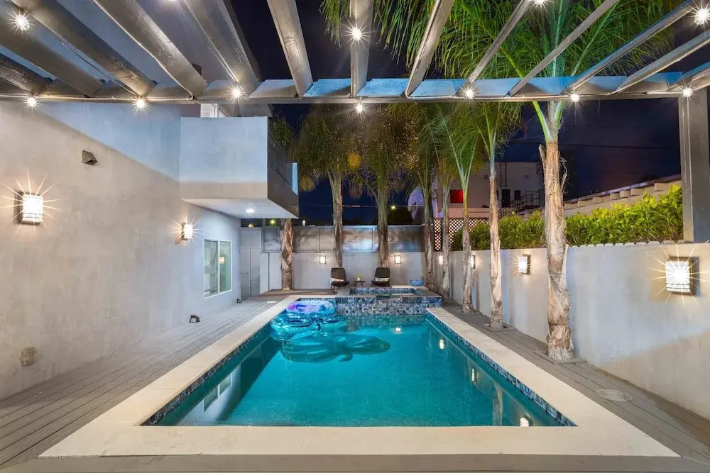 Walefield by Avantstay Mid-wilshire Home + Pool