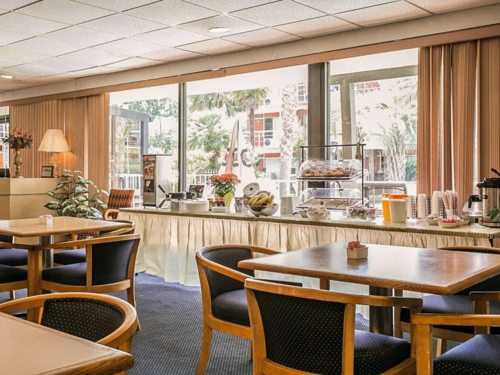 OYO Hotel Sumter SC Downtown