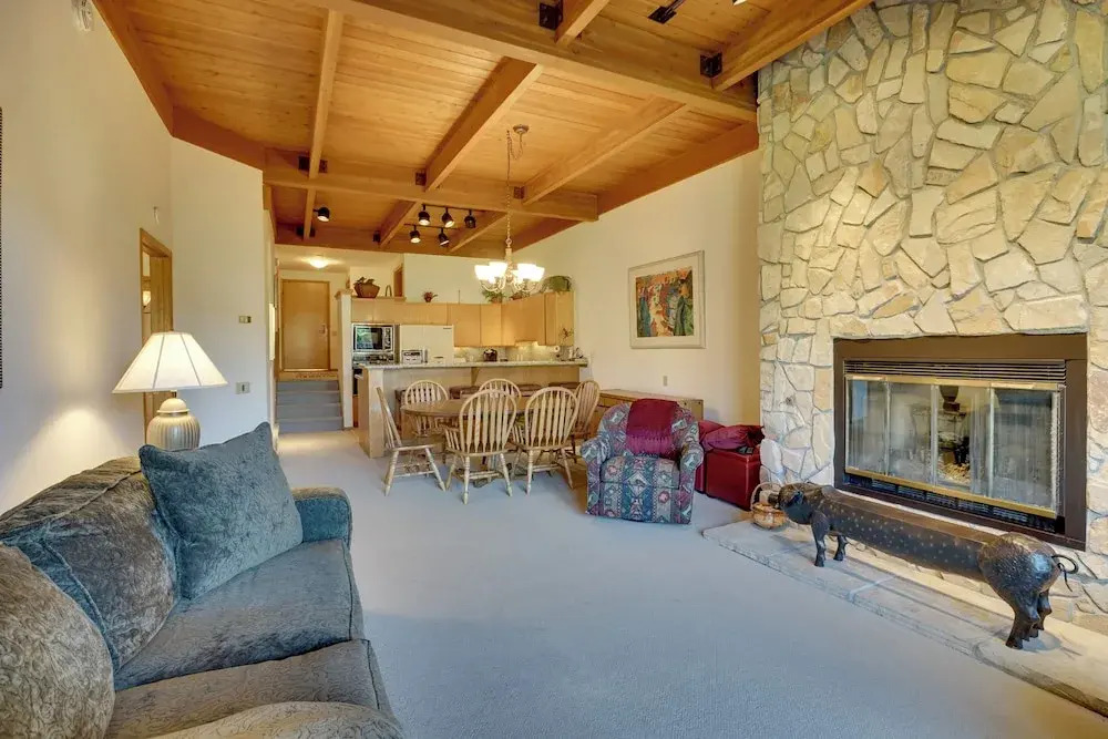 Slopeside Snowmass Townhome w/ Mountain Views!