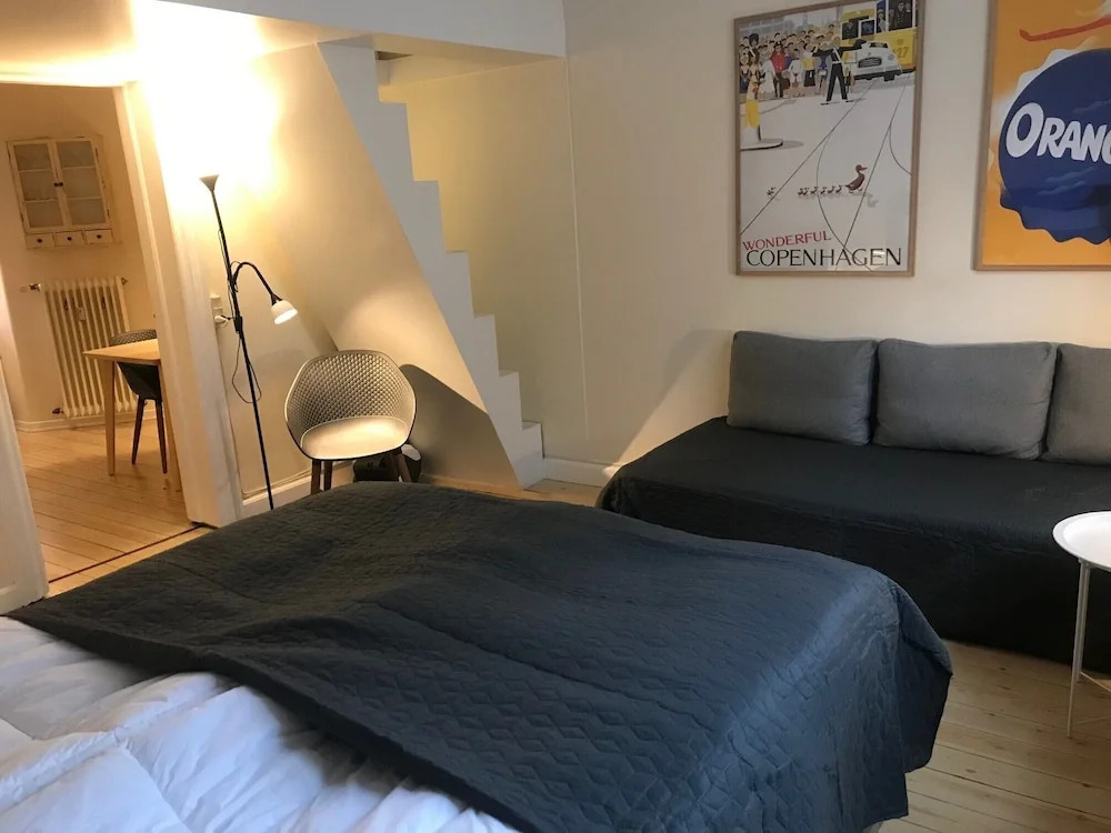 Small Cozy Apartment in Frederiksberg