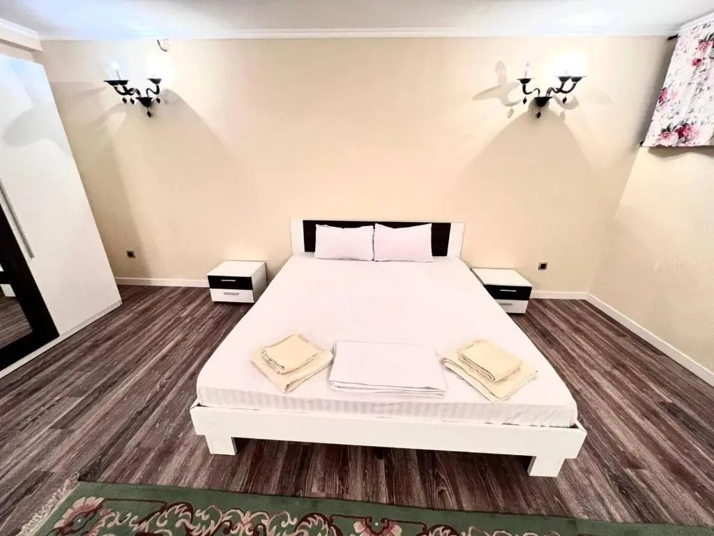 Star Apartment