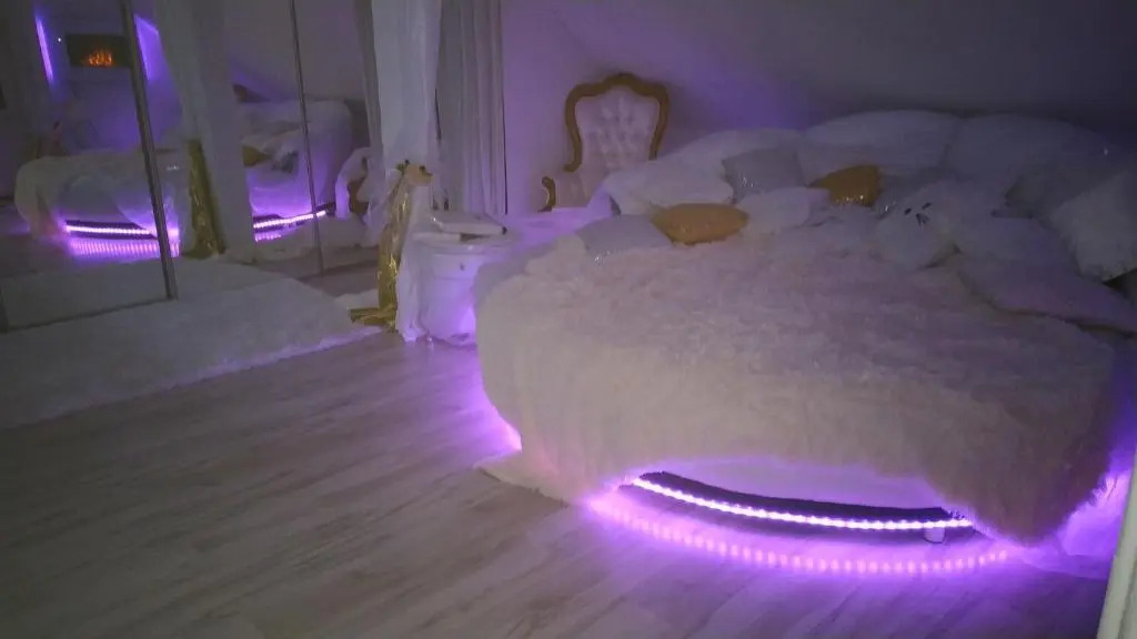 Apartament z baldachimem i pięknym widokiem Olsztyna