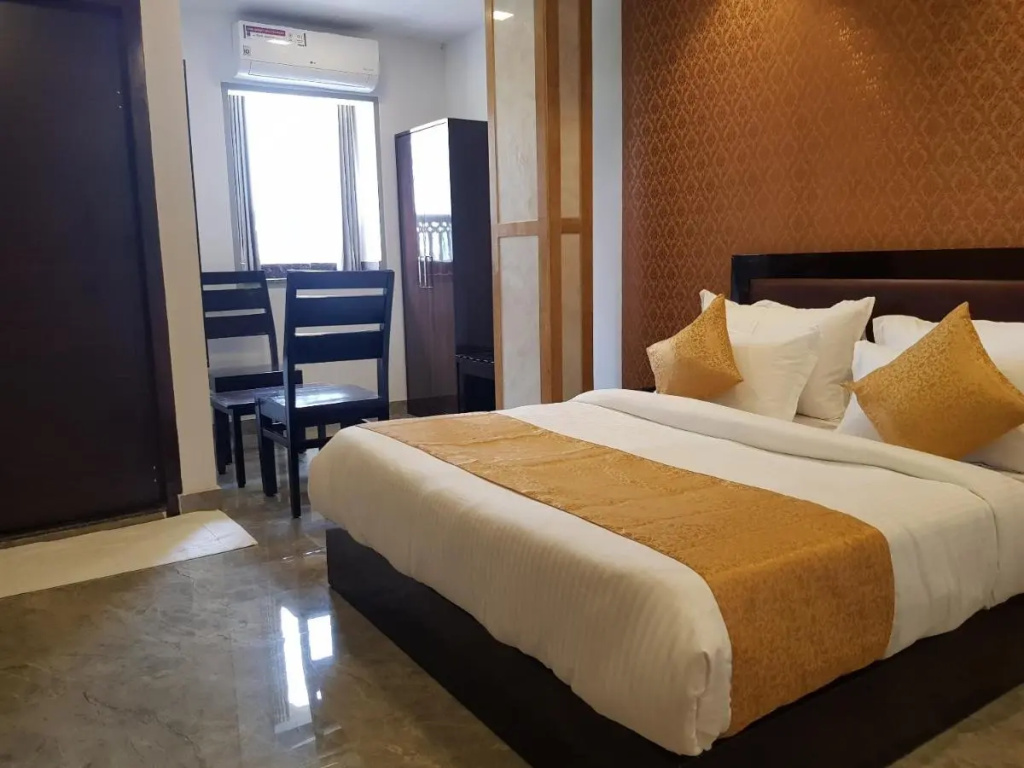 Hotel O Grand Lotus Inn