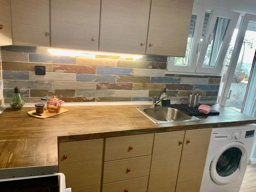 Modern and Spacious Apartment /5min walk to the center
