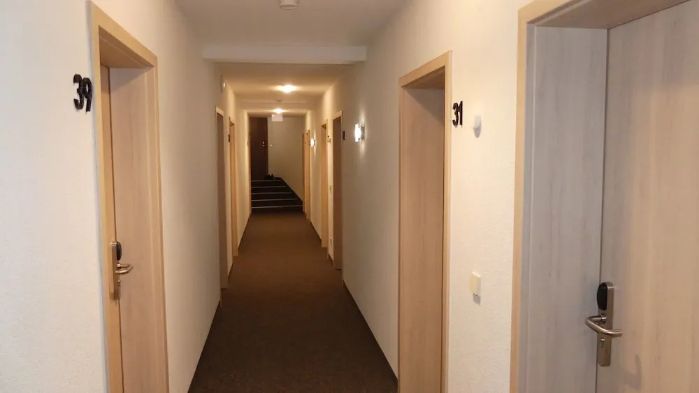 Hotel KRONE Garni