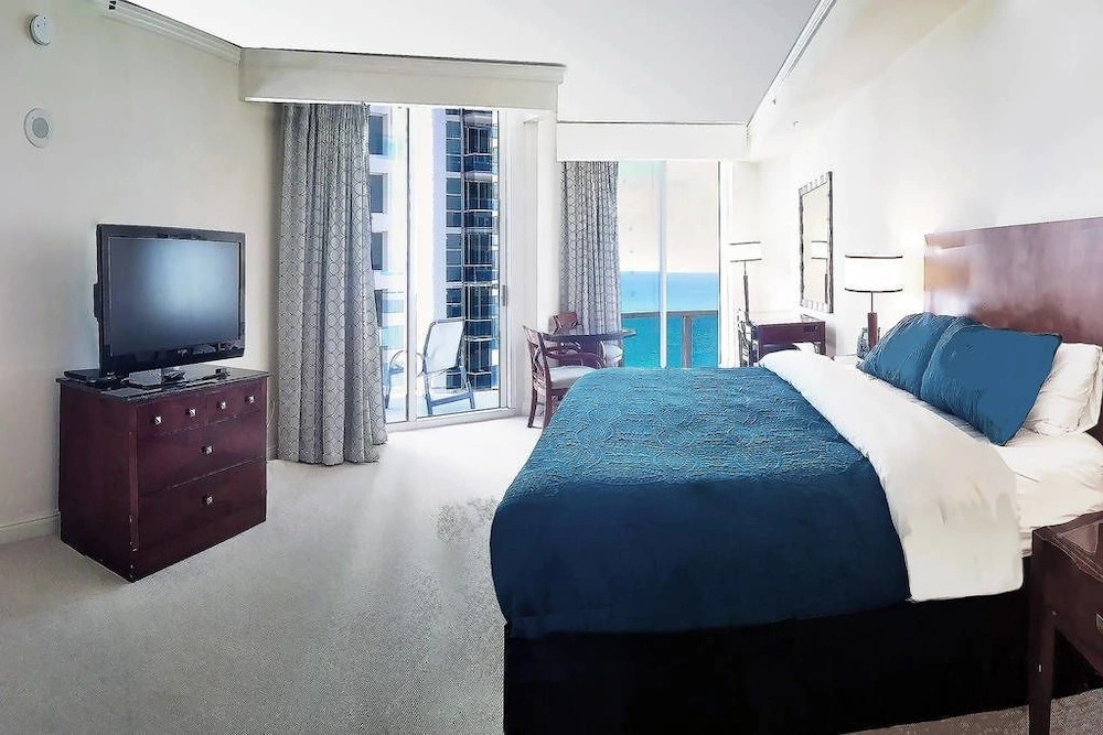 TRUMOV1BRS Unit - 605 - 1 Br Condo