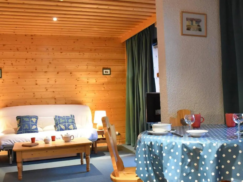 Appartement Méribel, 2 pièces, 4 personnes - FR-1-180-68