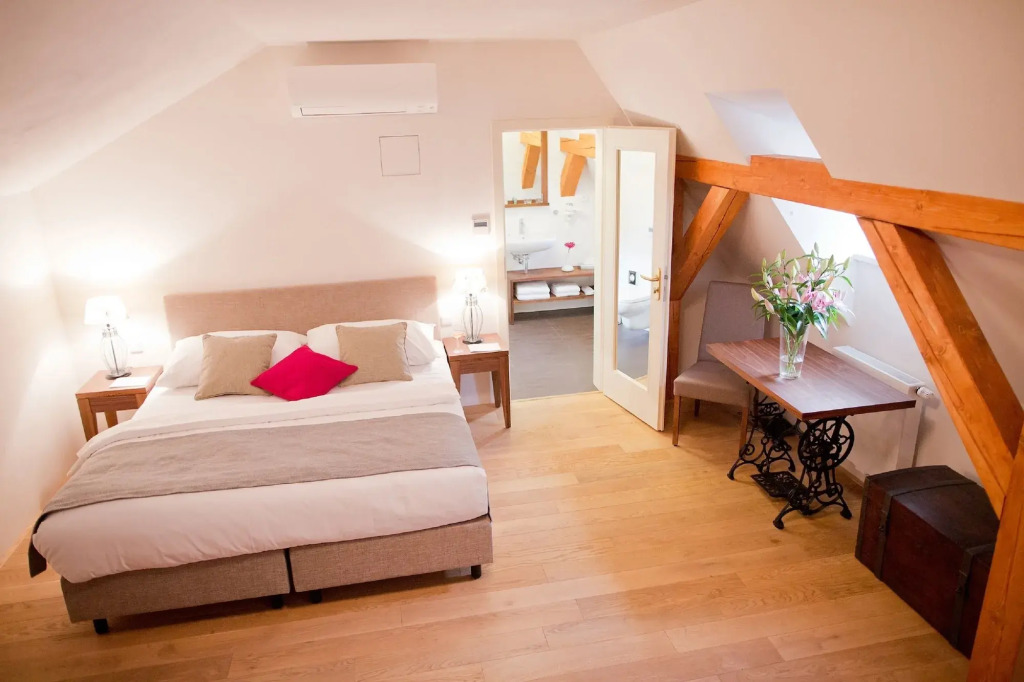 Hotel Golden Key Prague Castle