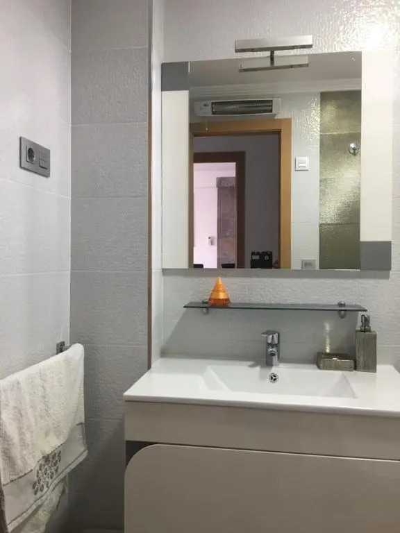 Mimosa Apartment