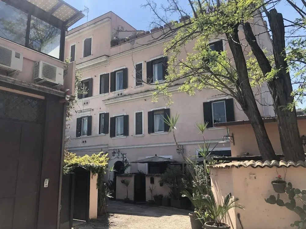 apartment 2A Hton