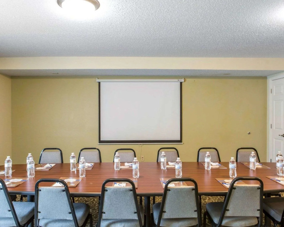 MainStay Suites Knoxville North I-75