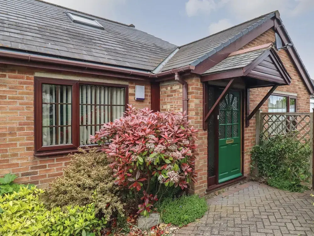 256 London Road