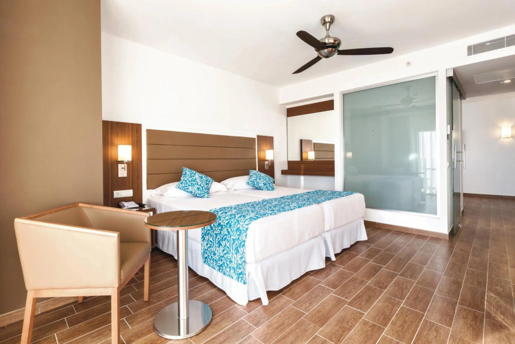 Hotel Riu Bravo - 00 All Inclusive