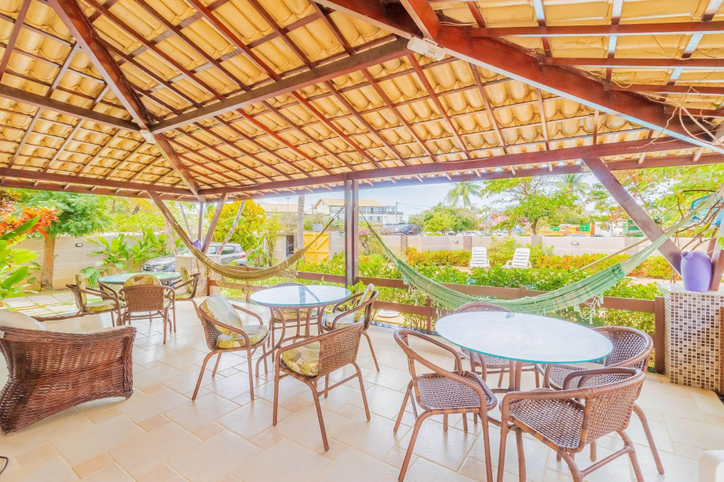 GB09 Ótima Casa 6 Quartos a 50m da Praia