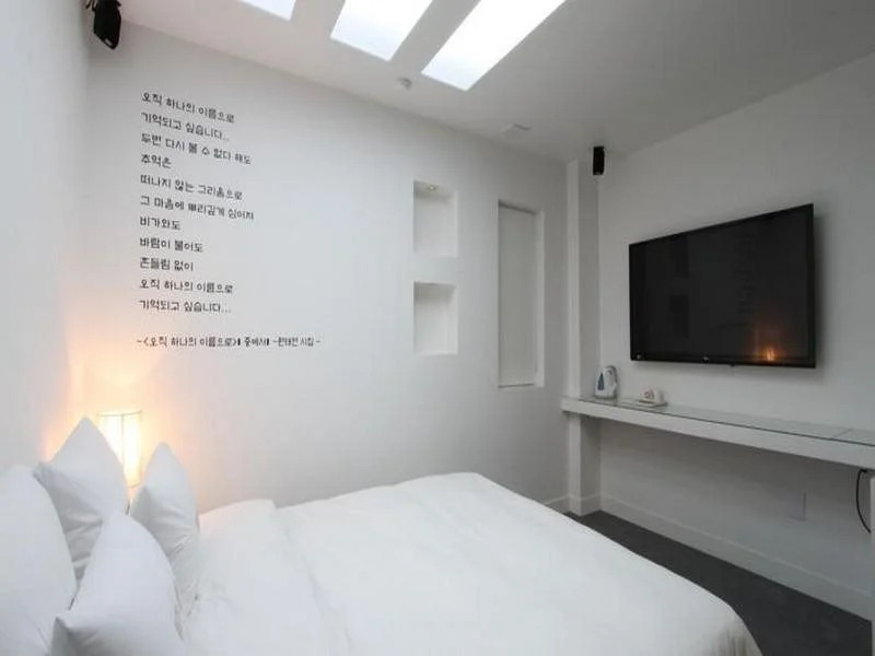 Hotel Travel