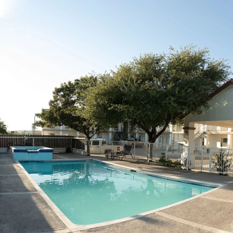 Hotel Quinta San Carlos Inn