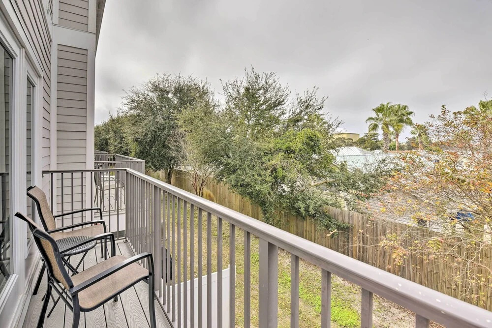 Miramar Beach Townhome w/ Balcony Near Ocean!