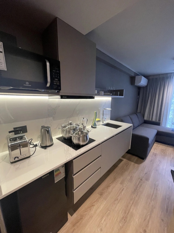 One Manquehue Aparthotel