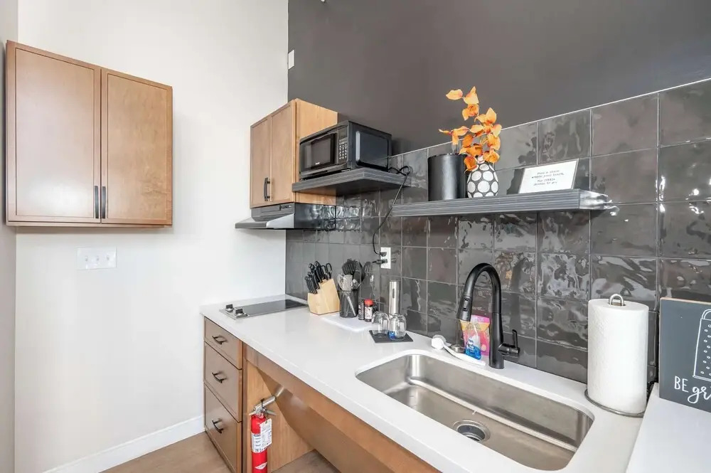 The 333 Suites 304 Stay for 2