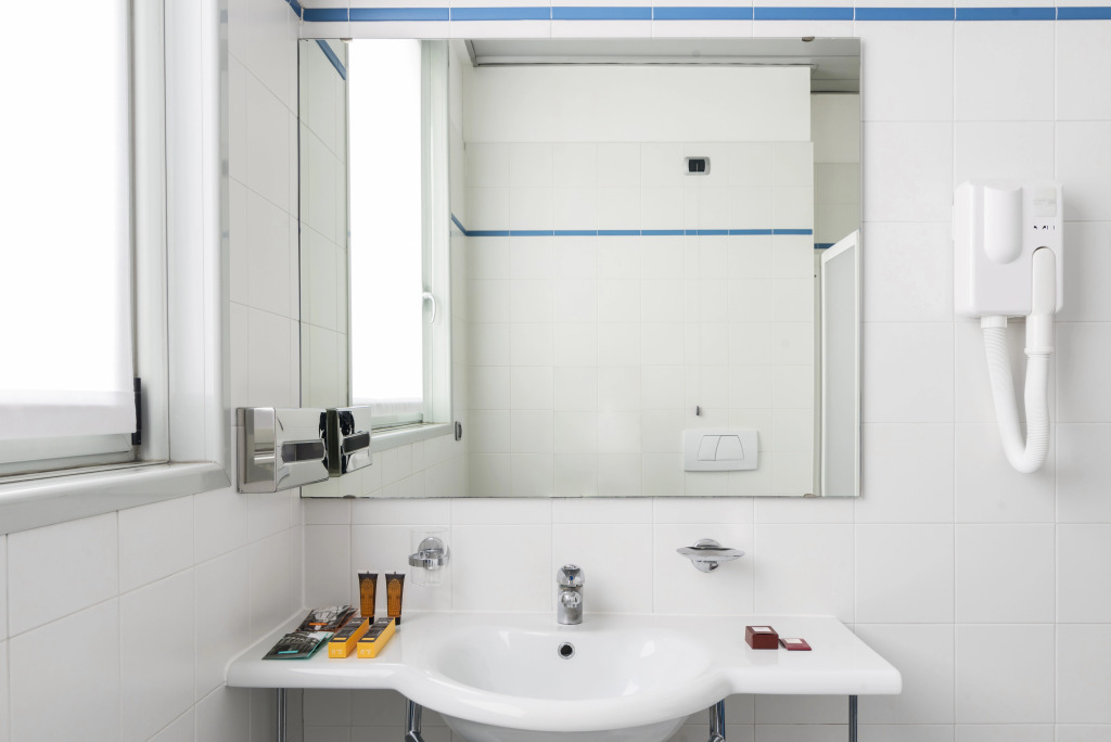 B&B HOTEL Milano La Spezia
