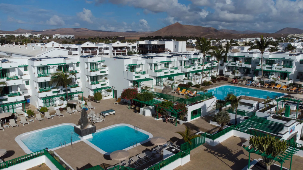 Nazaret Apartments