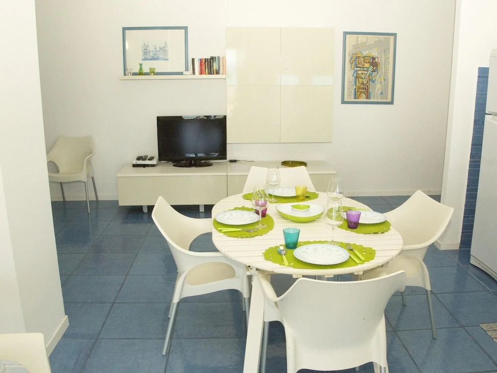 Apartment With 4 Bedrooms in Piano di Trappeto, With Wonderful sea Vie