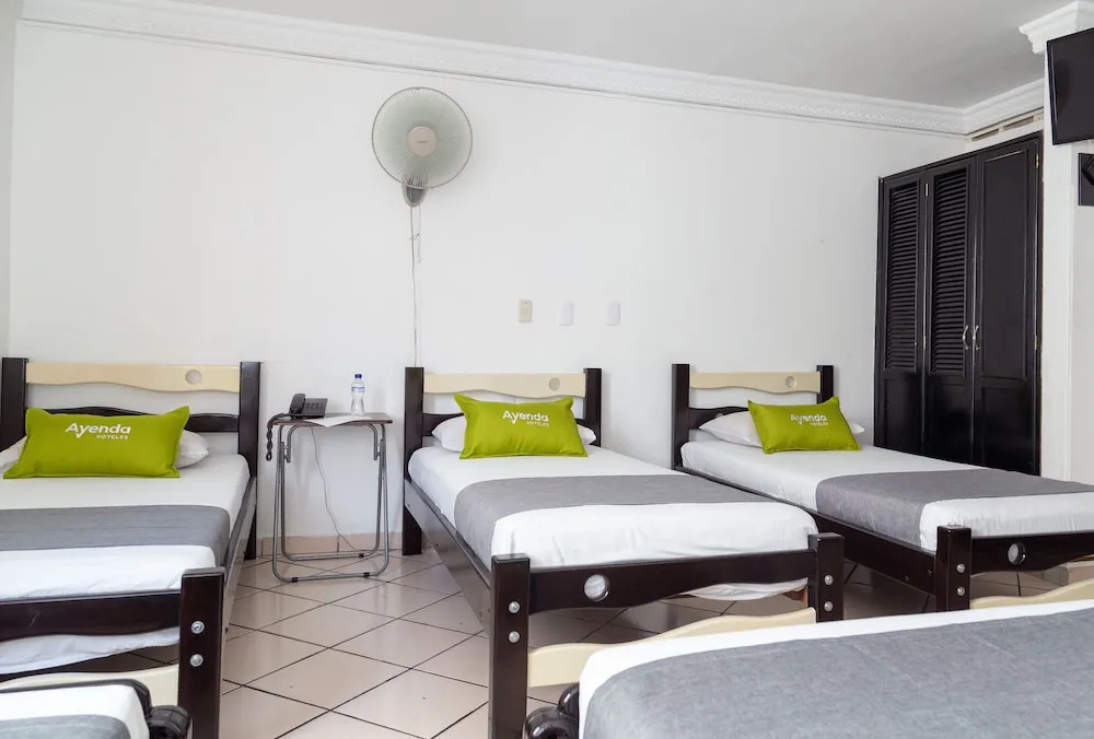 Hotel Bacata Isla