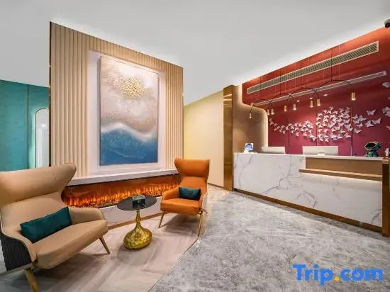Yi Light Luxury Hotel (Jinan Yanshan University of Finance and Economics)