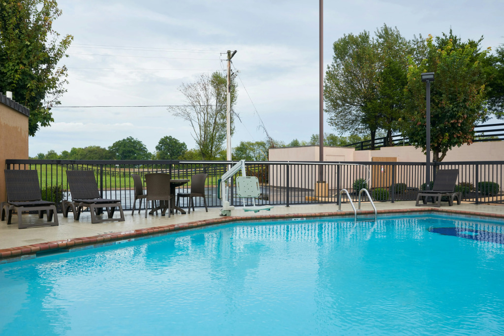 Hampton Inn Franklin, KY - Portland, TN