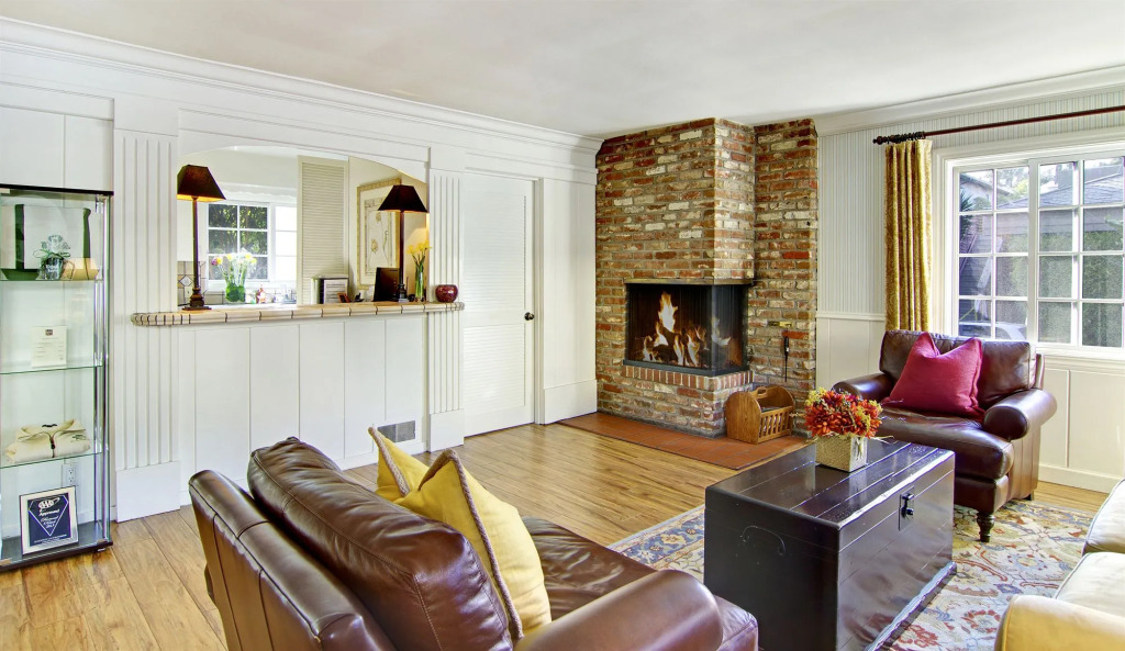 Wayside Inn