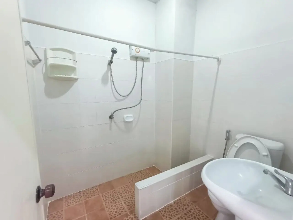 Piyaporn Hill Paradise Hotel