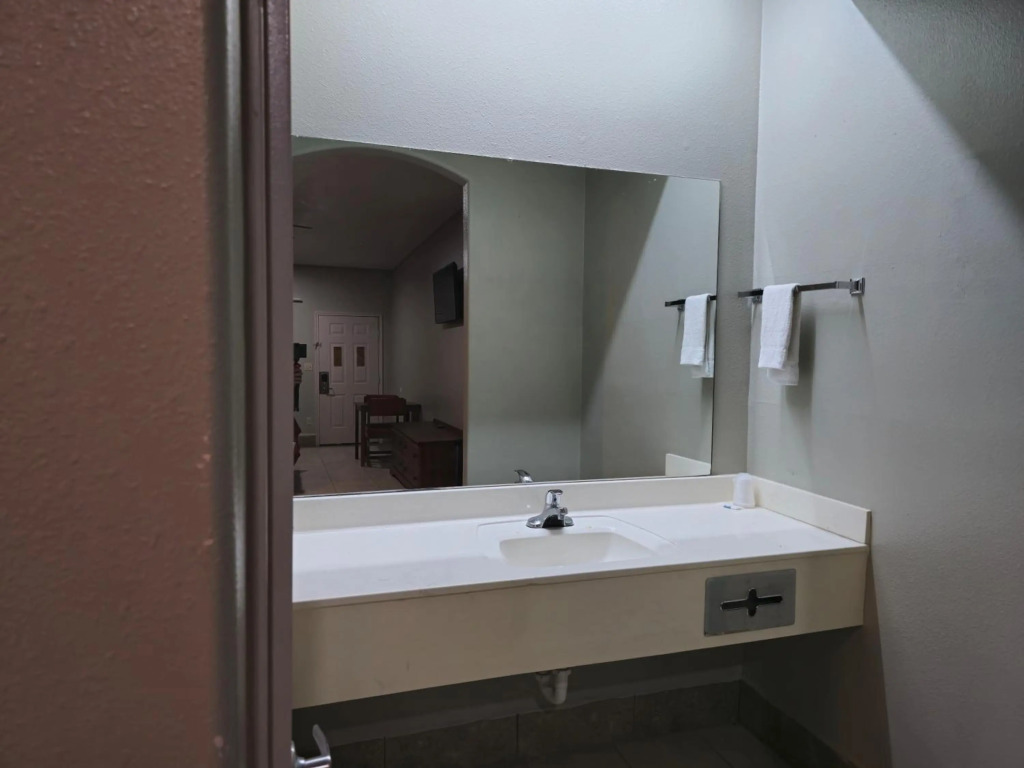 Texas Inn and Suites RGV
