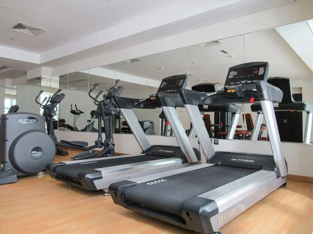 Regal & Modern 2BR With Study in Downtown Dubai - Sleeps 5!