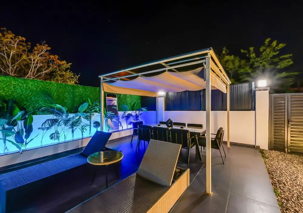 Sunshine Villa