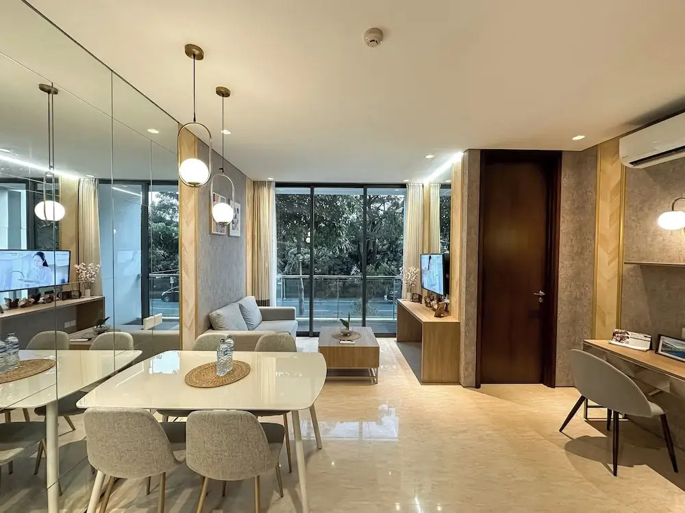 Tranquil And Modern Haven 2Br At The Rosebay Apartment