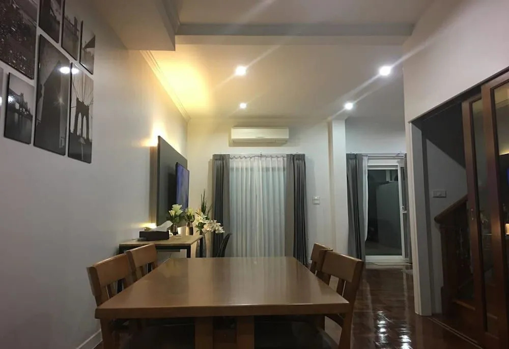 Sirinan Villa Nimman ChiangMai