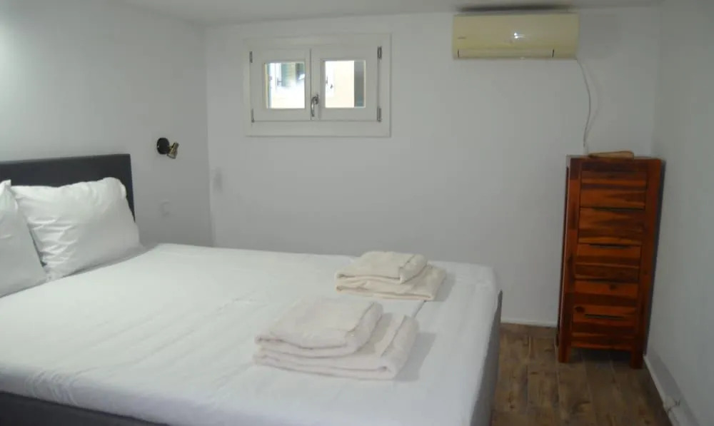 Thor & Freyja's of Poseidonia Syros Holiday House