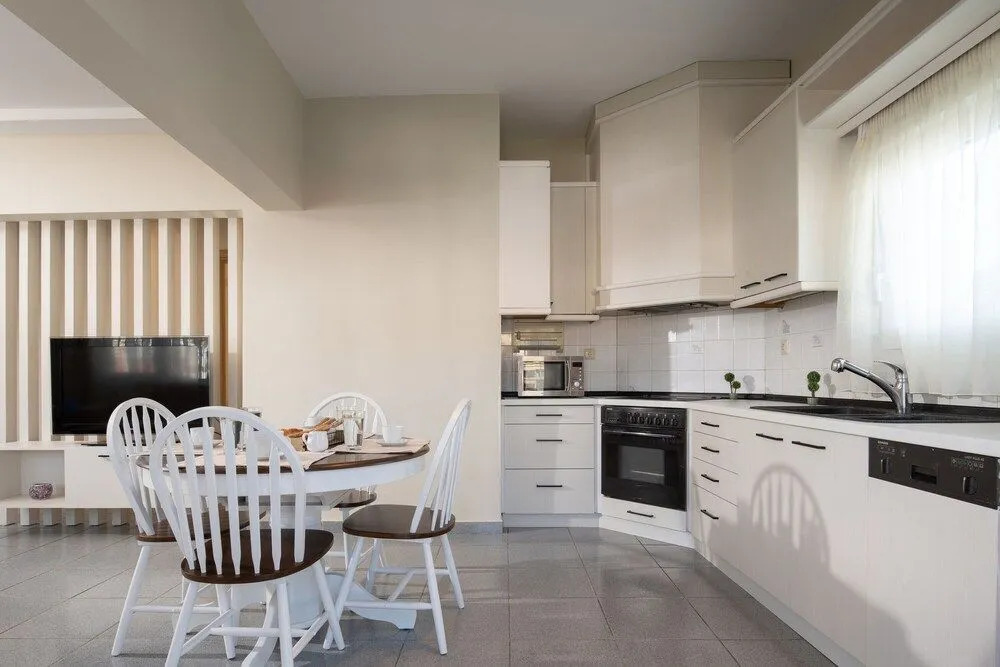 Olenia Luxury Apartments 4
