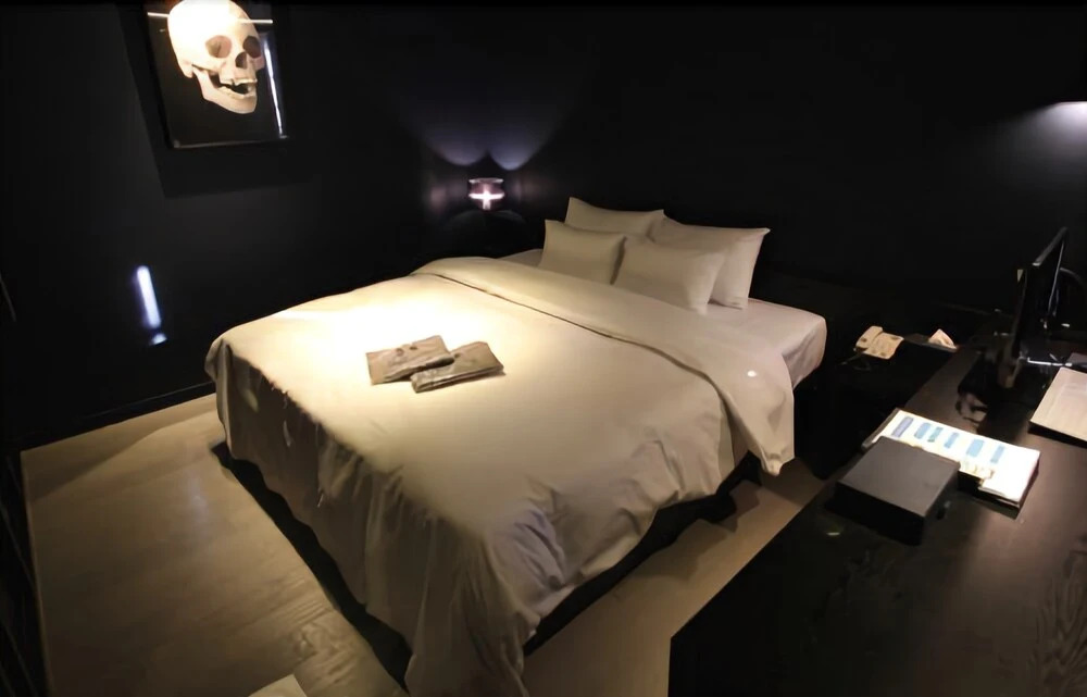 Christie Hotel 크리스티 호텔
